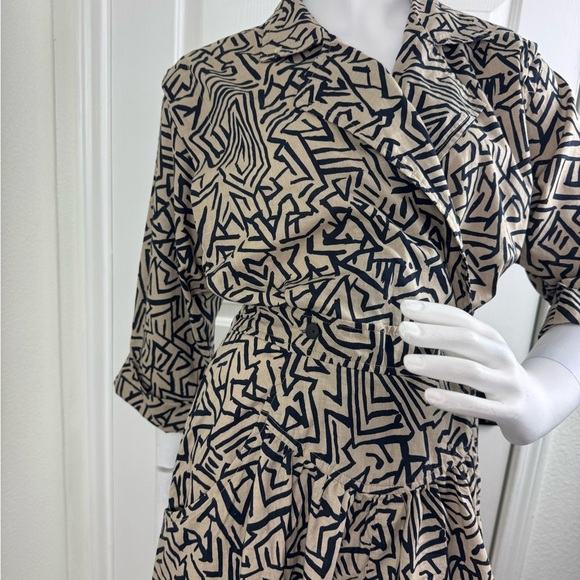 Betsy’s Things Geometric Patterned Black and Cream Dress.  #172 - Picture 12 of 16